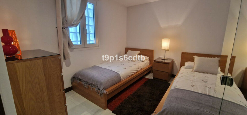 Middle Floor Apartment Puerto Banús Málaga - image 25