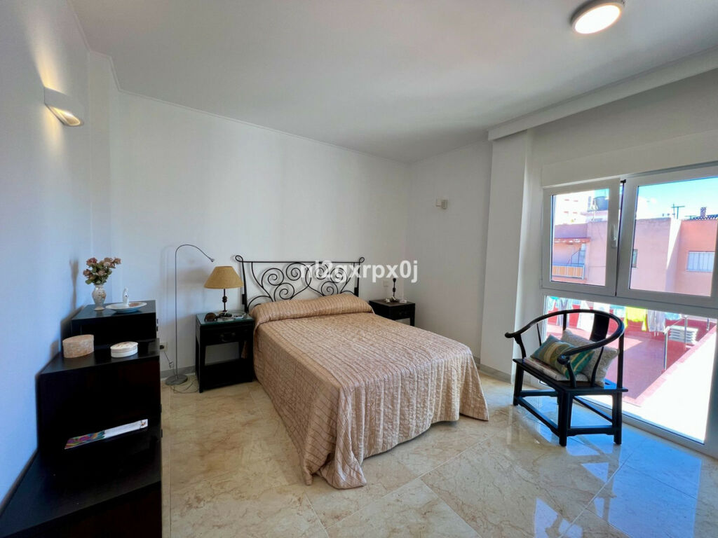 Apartment Complex Las Lagunas Málaga - image 19