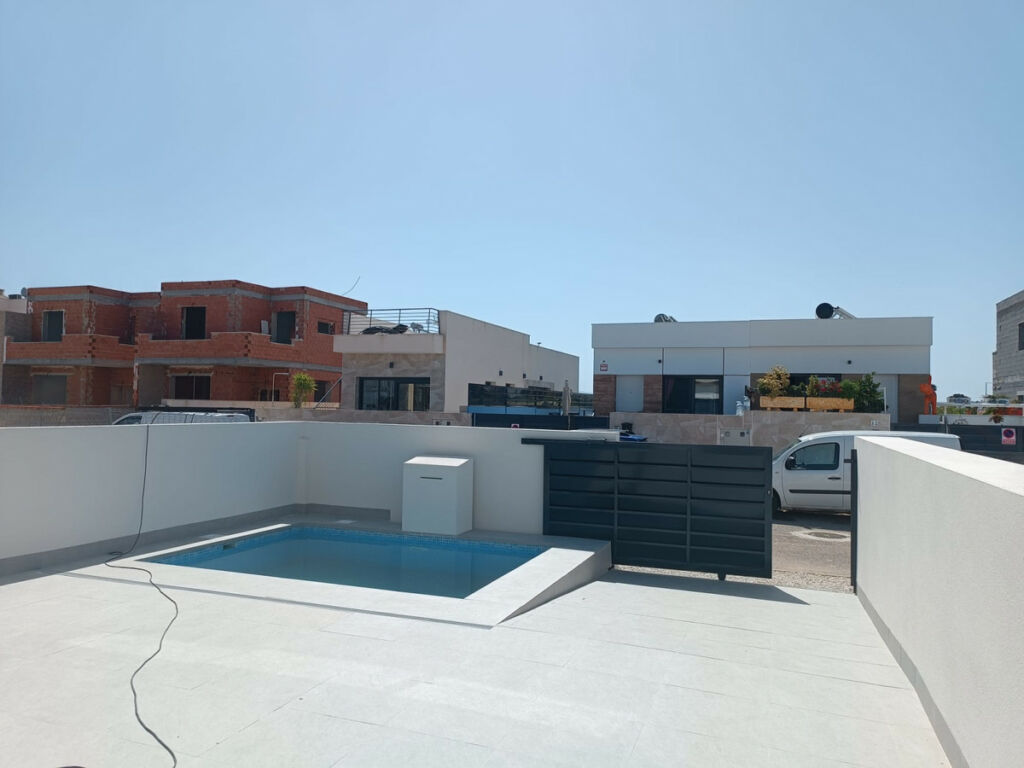 Semi-Detached House Daya Nueva Alicante - image 19