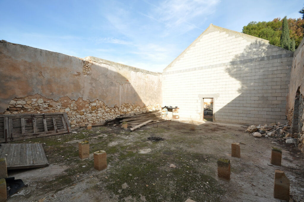 Townhouse Pinoso Alicante - image 19