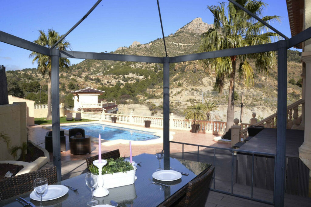 Detached Villa Calpe Alicante - image 19