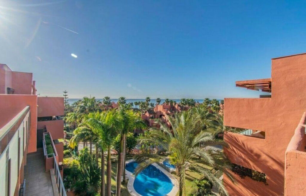 Penthouse Duplex Estepona Málaga - image 6