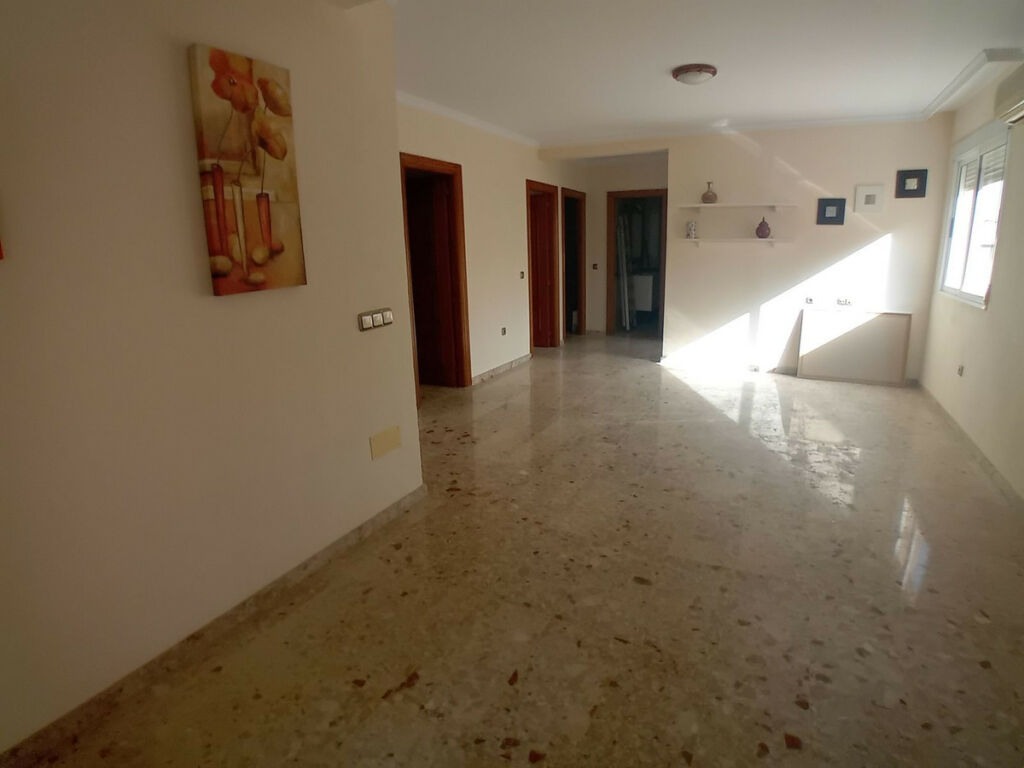 Middle Floor Apartment Puerto de Mazarrón Murcia - image 2