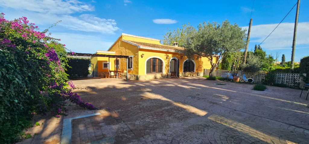 Detached Villa Javea Alicante - image 2