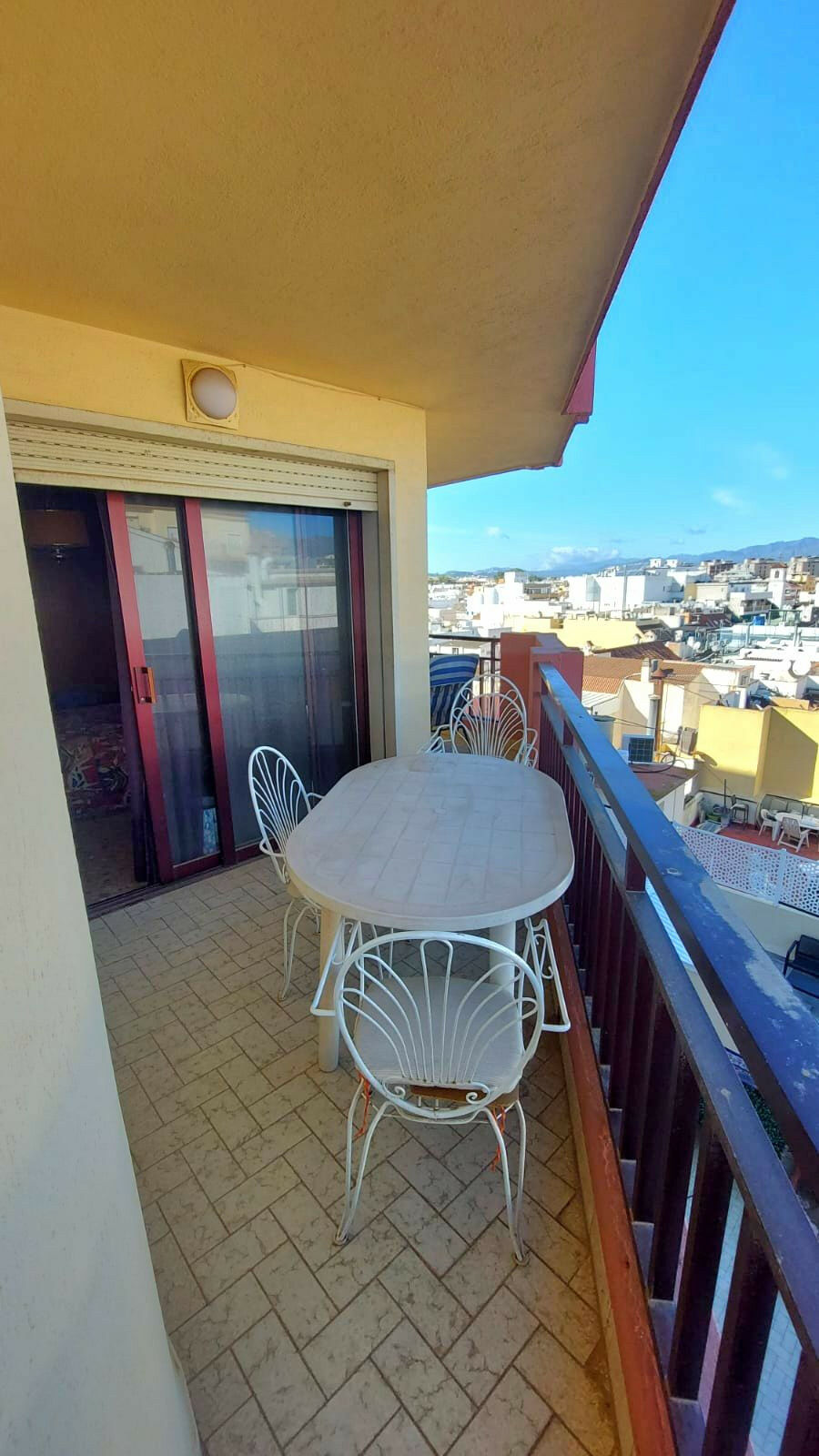 Middle Floor Apartment Fuengirola Málaga - image 6