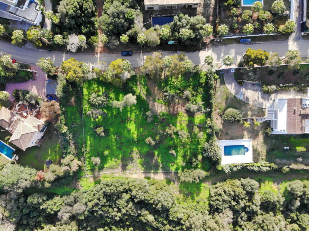 Residential Plot Sotogrande Cádiz - image 2