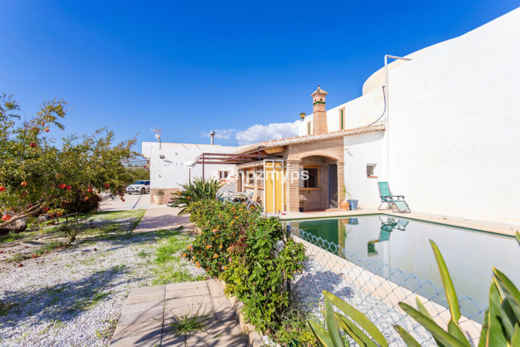 Detached Villa Algarrobo Málaga - image 2