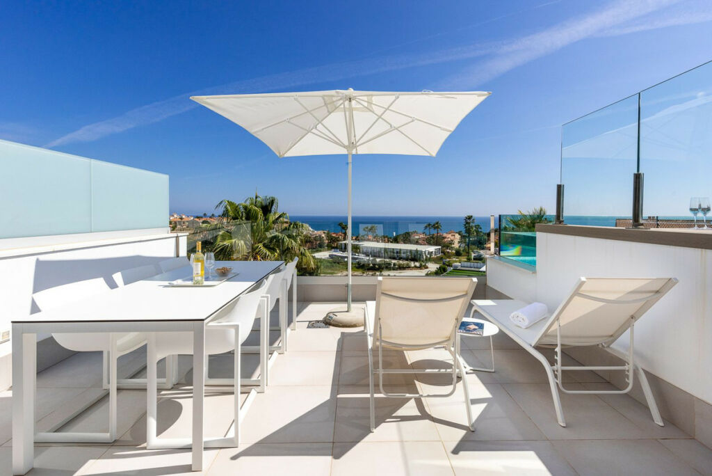 Middle Floor Apartment Mijas Málaga - image 2