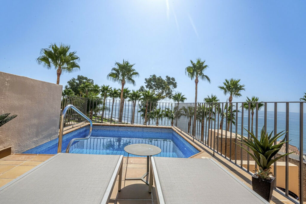 Top Floor Apartment Estepona Málaga - image 20
