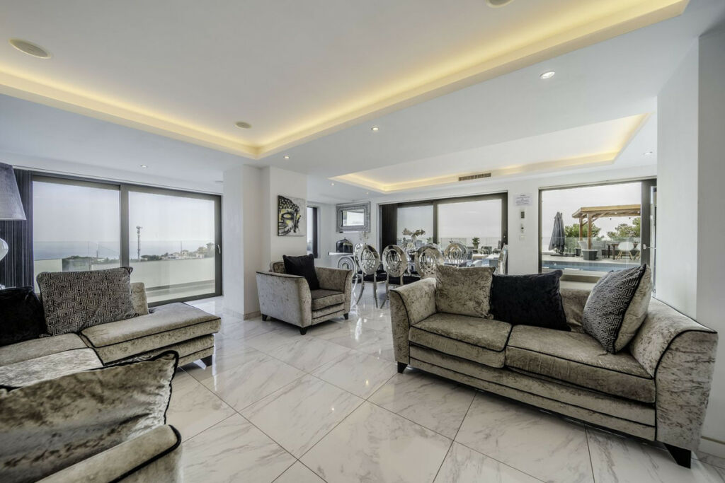 Detached Villa Benalmadena Málaga - image 21