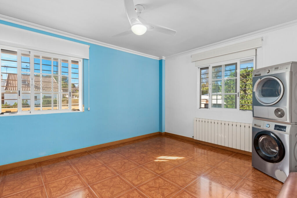 Detached Villa Los Balcones Alicante - image 20