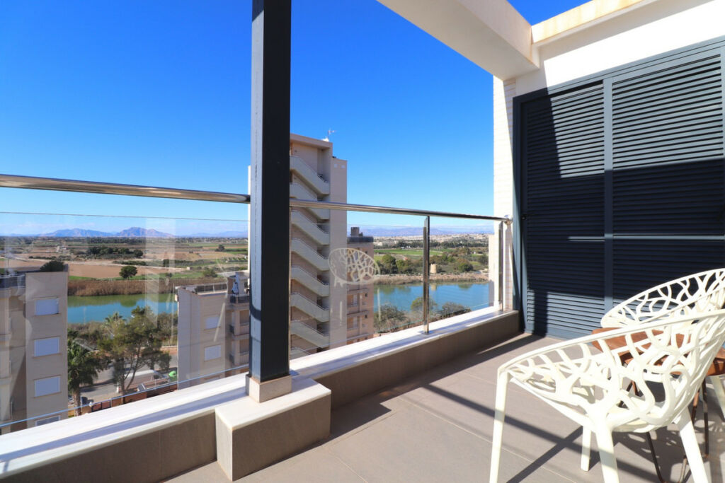 Middle Floor Apartment Guardamar del Segura Alicante - image 20