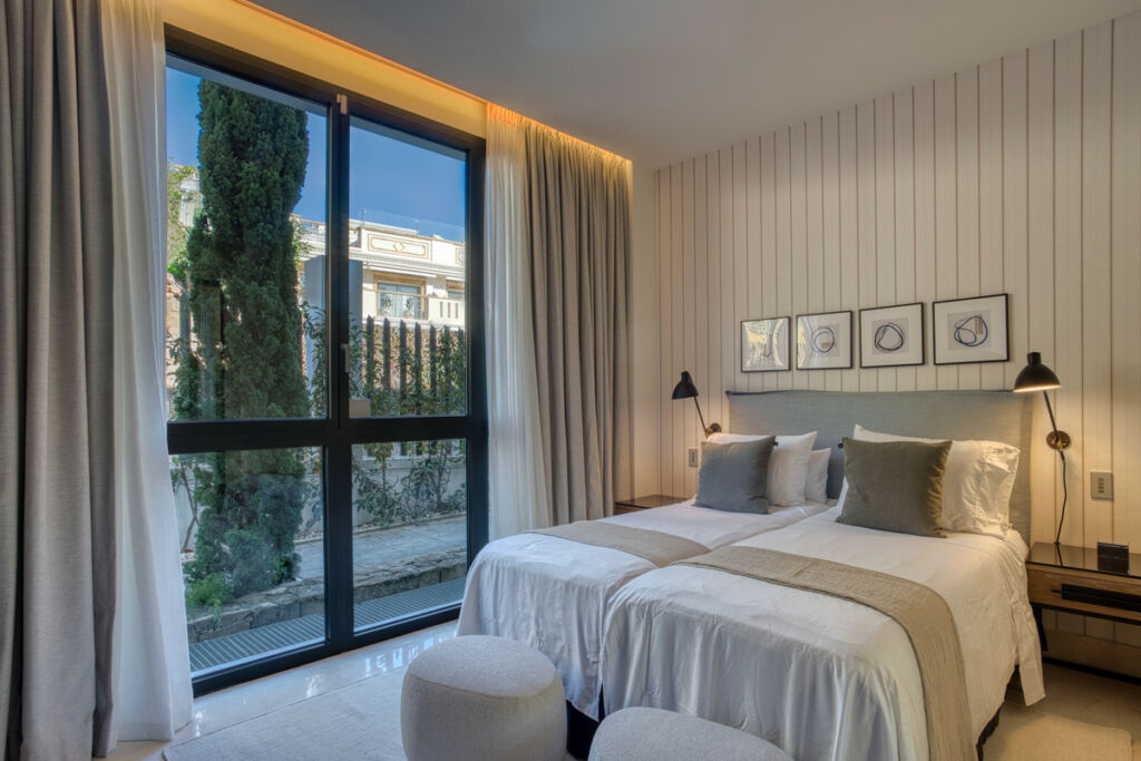 Ground Floor Apartment The Golden Mile Málaga - image 19
