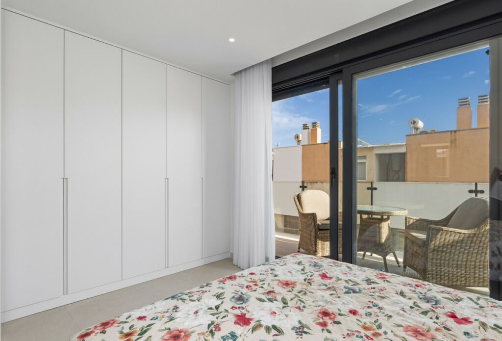 Detached Villa Guardamar del Segura Alicante - image 20