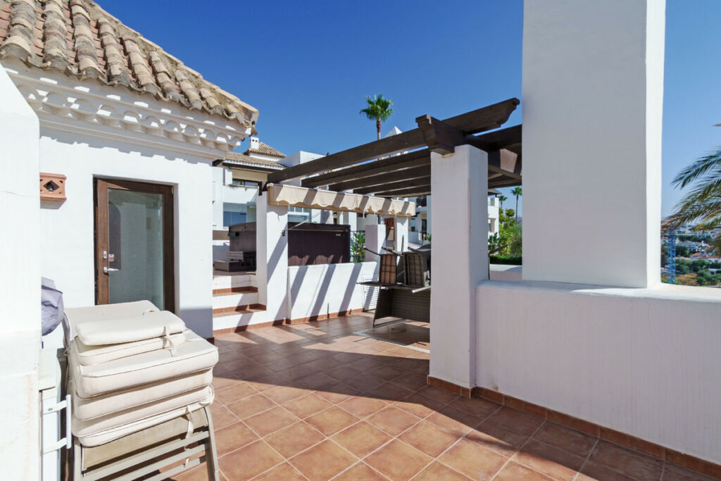 Townhouse Benahavís Málaga - image 20