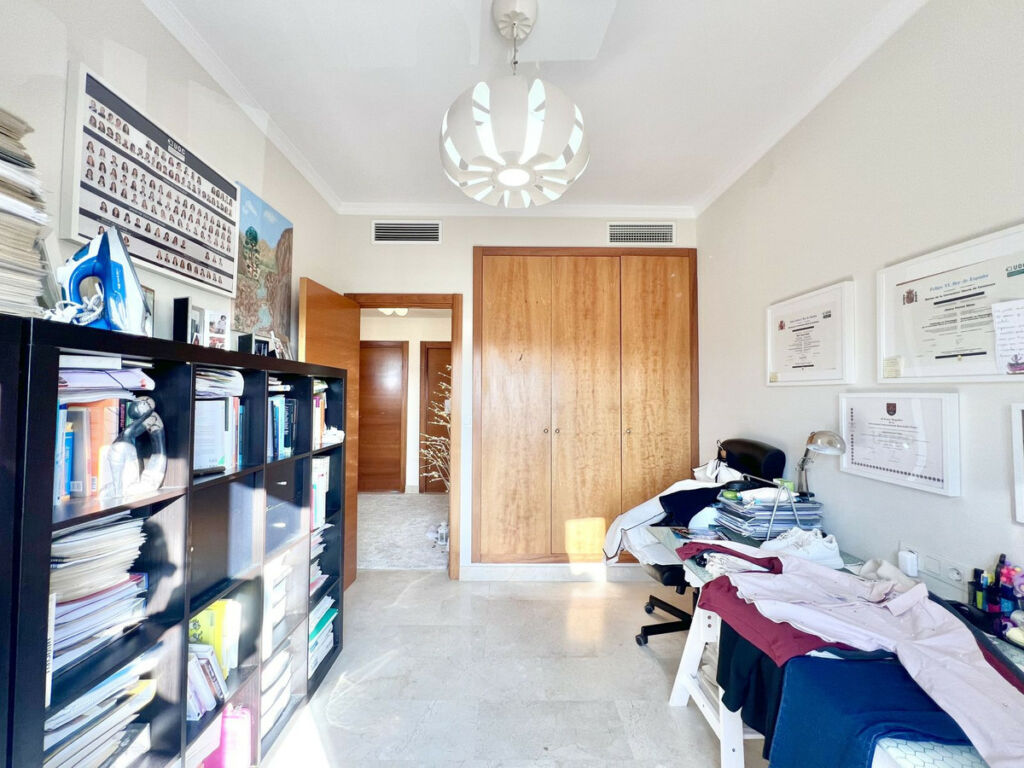 Townhouse Estepona Málaga - image 21