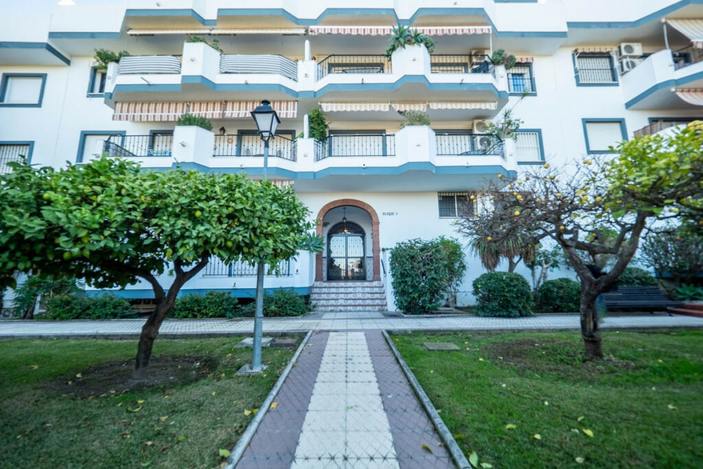Middle Floor Apartment Alhaurín el Grande Málaga - image 21