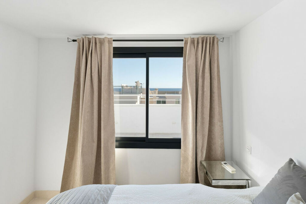 Penthouse Estepona Málaga - image 22
