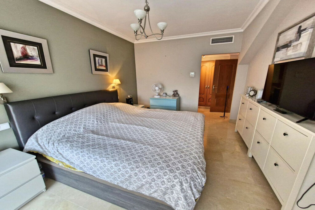 Detached Villa Coín Málaga - image 22
