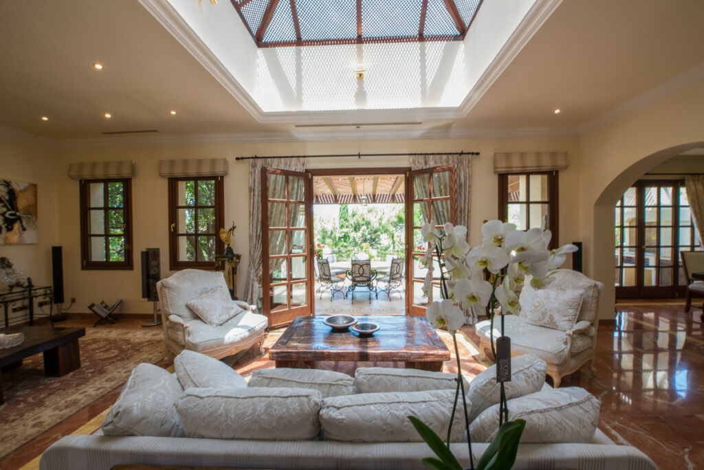 Detached Villa La Zagaleta Málaga - image 22