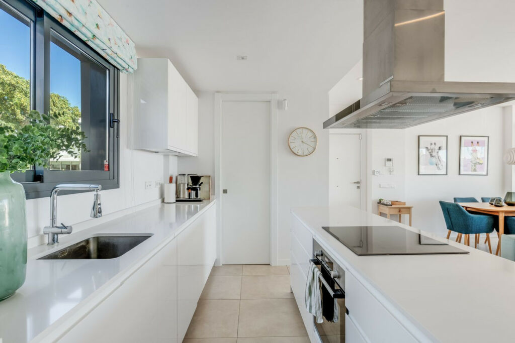 Top Floor Apartment Estepona Málaga - image 22