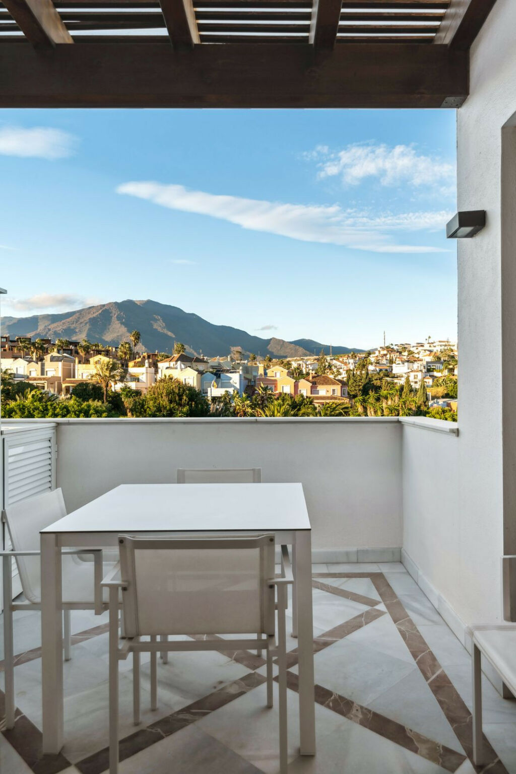 Penthouse Estepona Málaga - image 22