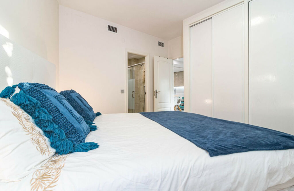 Ground Floor Apartment Puerto Banús Málaga - image 23
