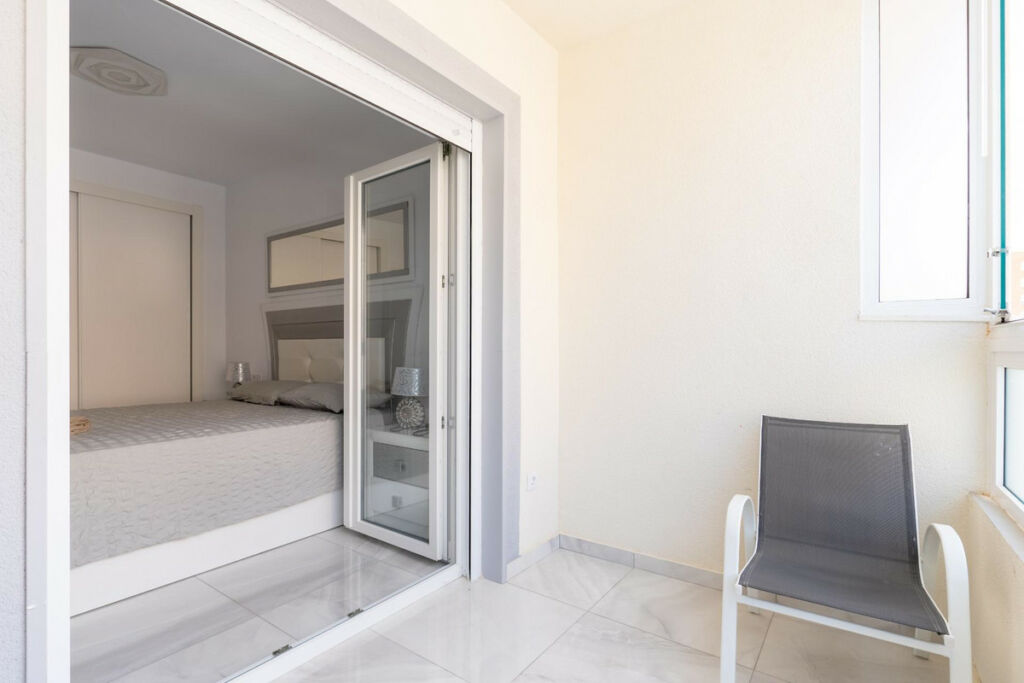 Townhouse Punta Prima Alicante - image 21