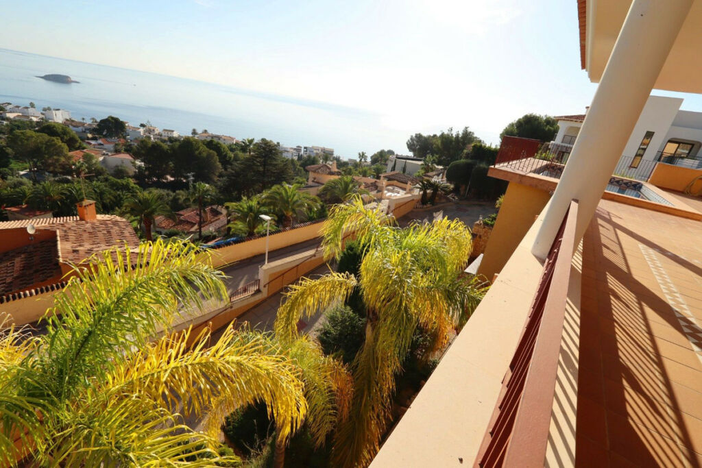Detached Villa Altea Alicante - image 23