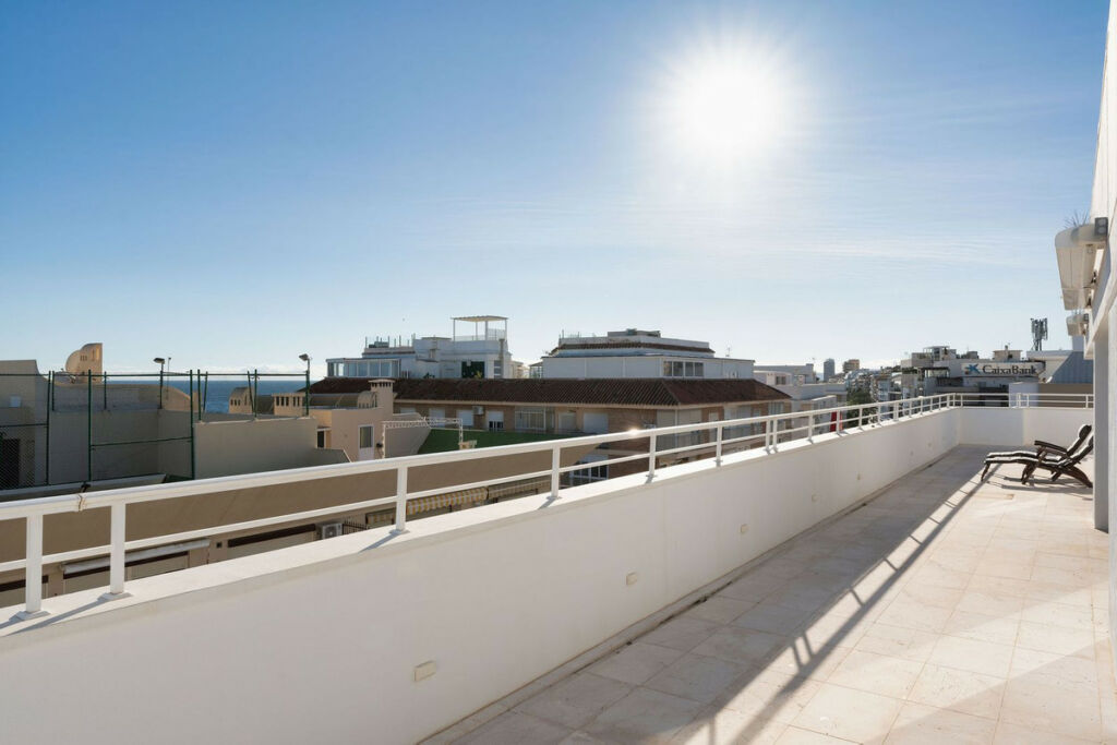 Penthouse Estepona Málaga - image 23