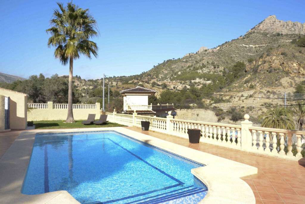 Detached Villa Calpe Alicante - image 23