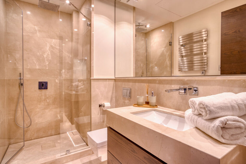 Ground Floor Apartment The Golden Mile Málaga - image 30