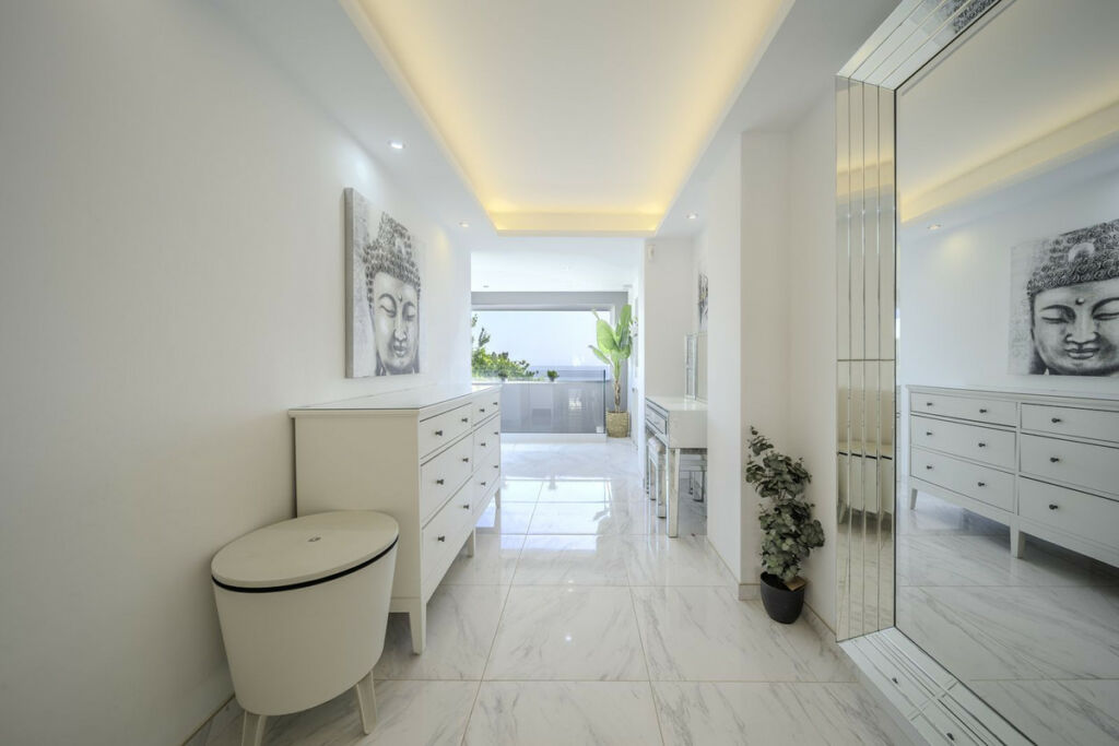 Detached Villa Benalmadena Málaga - image 25