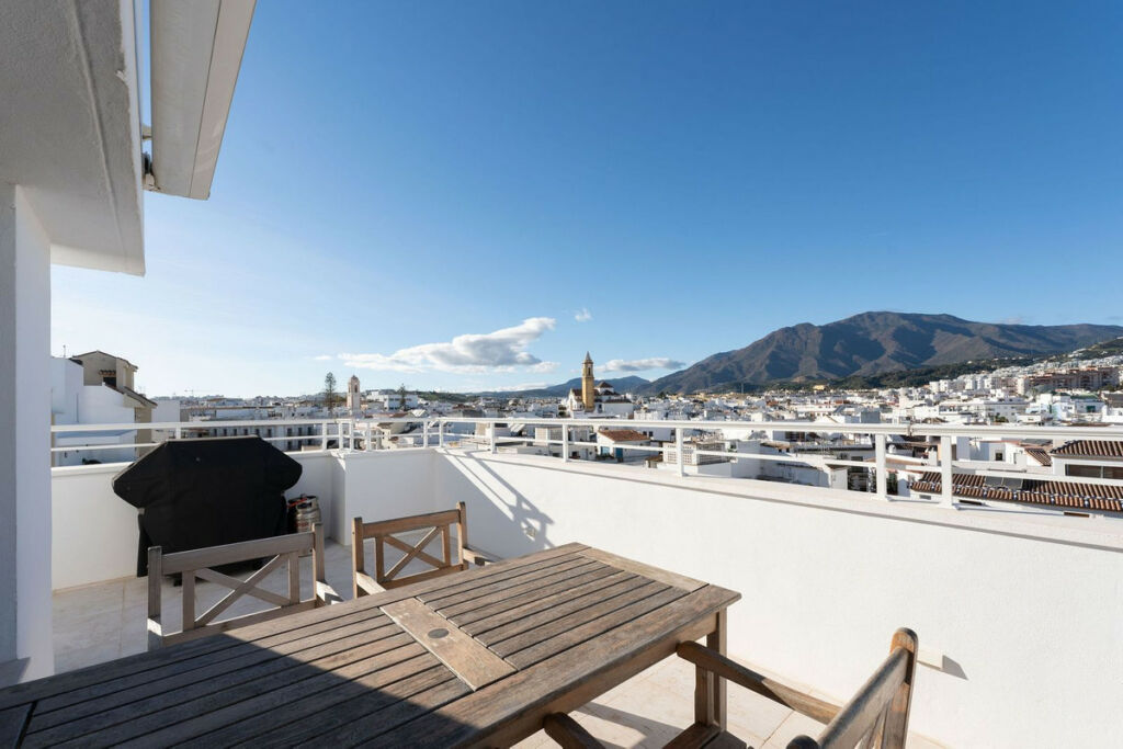 Penthouse Estepona Málaga - image 24