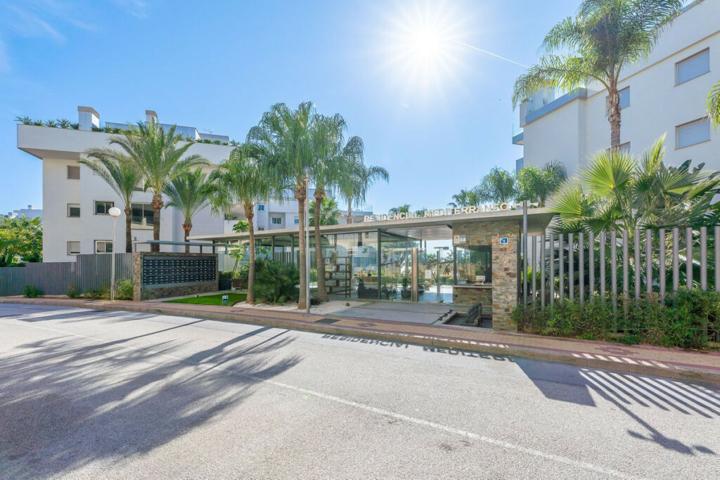 Ground Floor Apartment El Faro Málaga - image 32