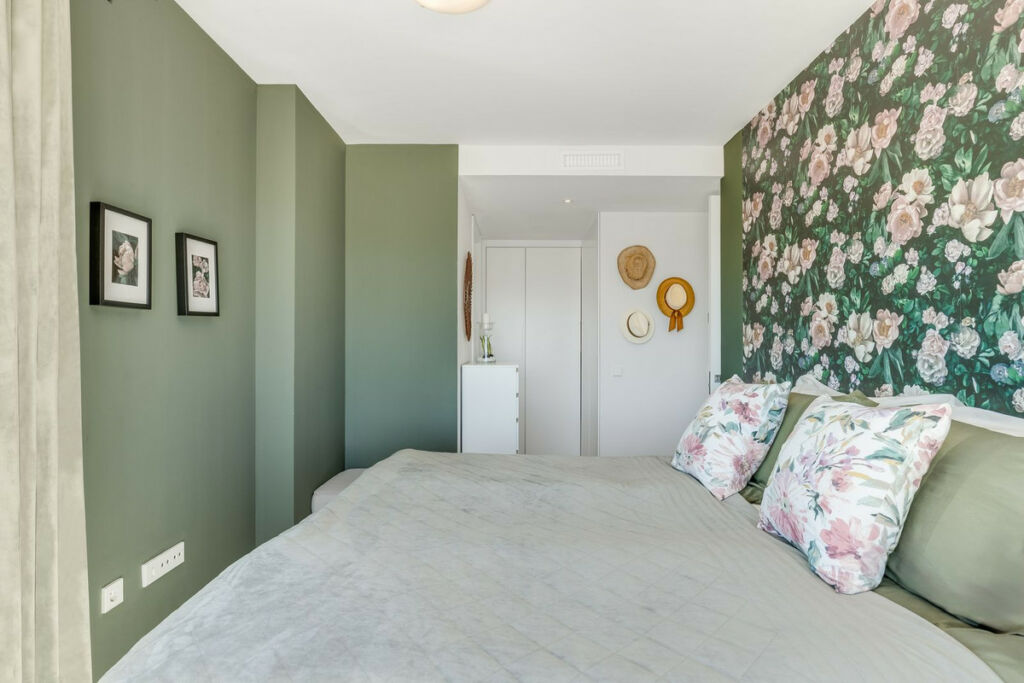 Top Floor Apartment Estepona Málaga - image 24