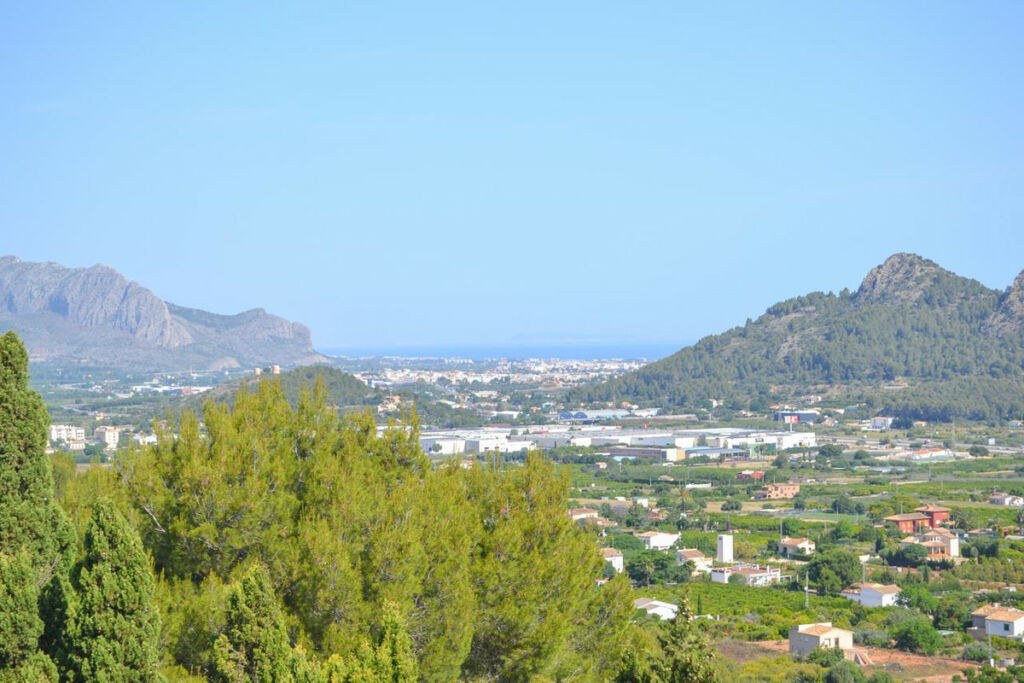 Detached Villa Pedreguer Alicante - image 24