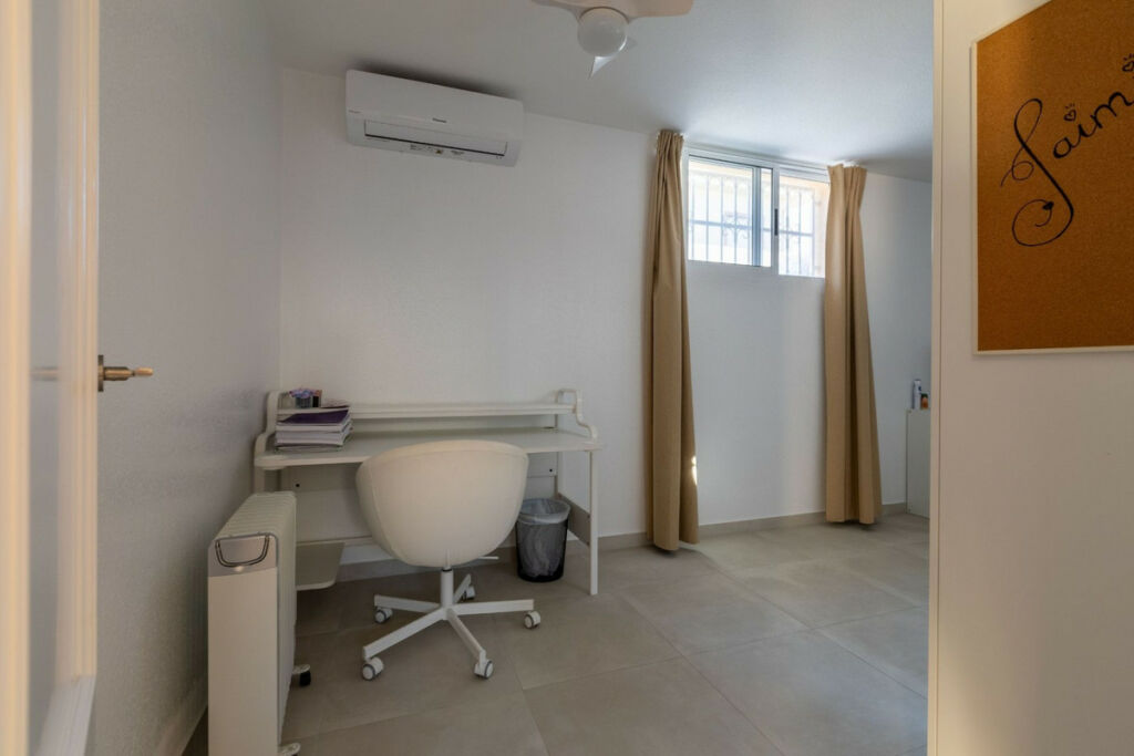 Detached Villa Benijofar Alicante - image 24
