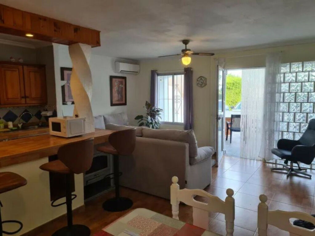 Middle Floor Apartment Manilva Málaga - image 24