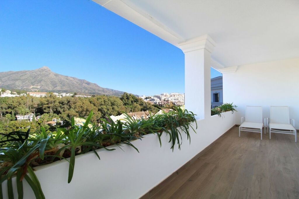 Penthouse Las Brisas Málaga - image 23