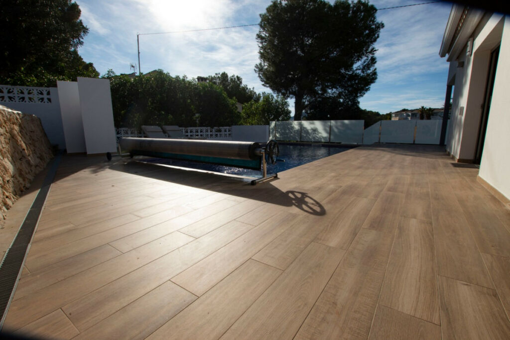 Detached Villa La Fustera Alicante - image 25