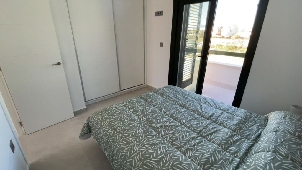 Semi-Detached House Daya Nueva Alicante - image 25