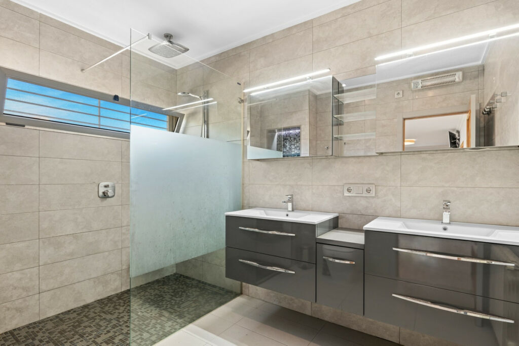 Detached Villa Los Balcones Alicante - image 25