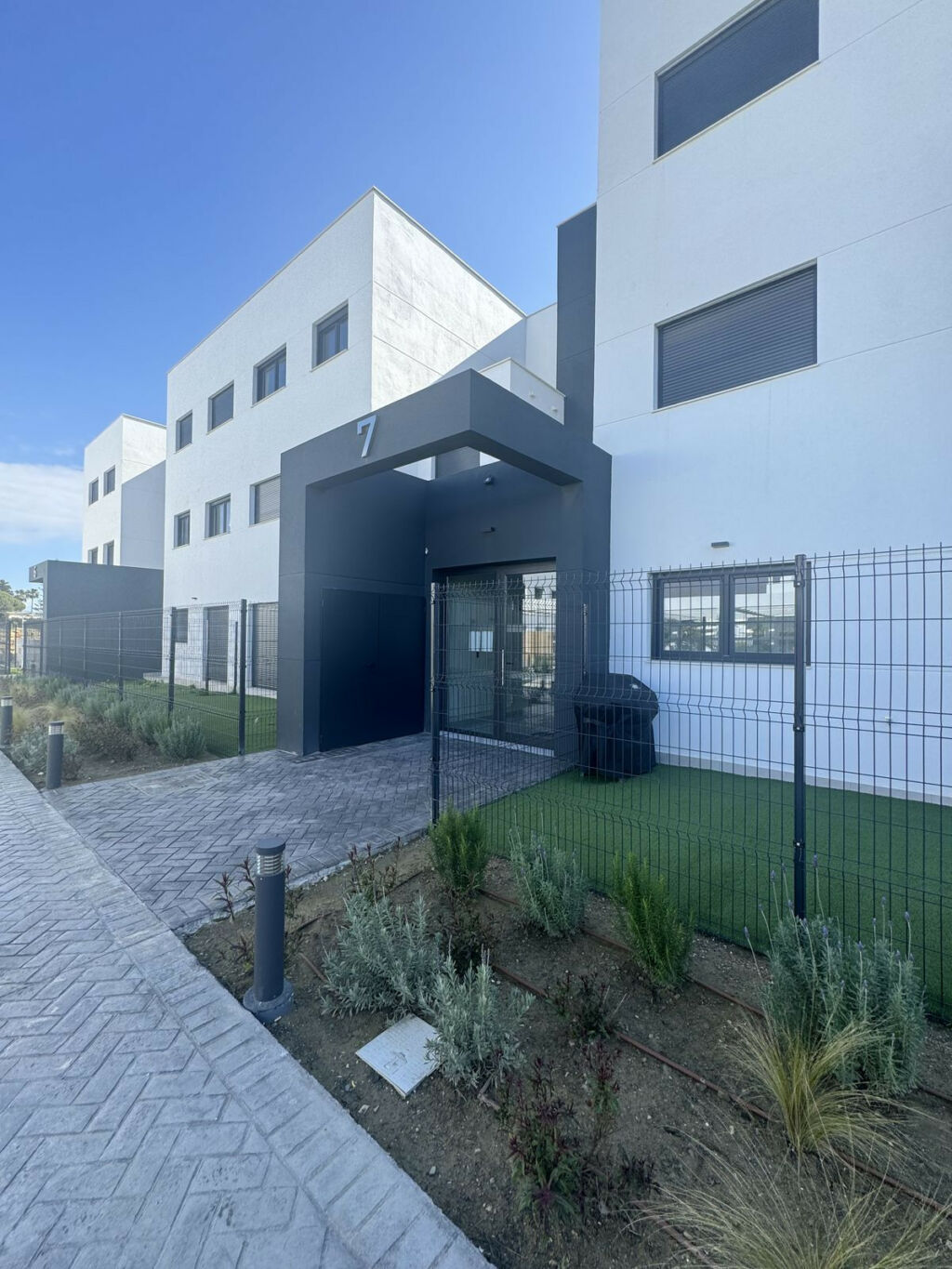 Ground Floor Apartment Estepona Málaga - image 22