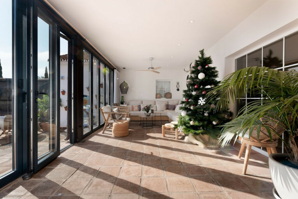 Detached Villa La Mairena Málaga - image 32