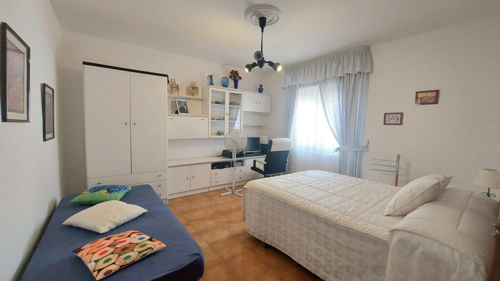 Detached Villa Puerto de la Torre Málaga - image 26