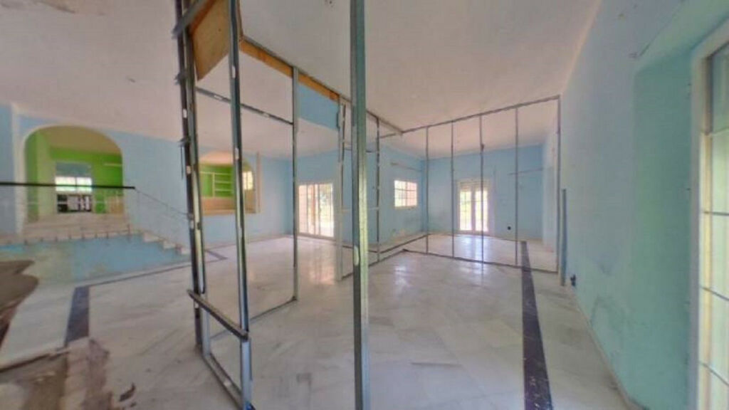 Detached Villa Marbella Málaga - image 24