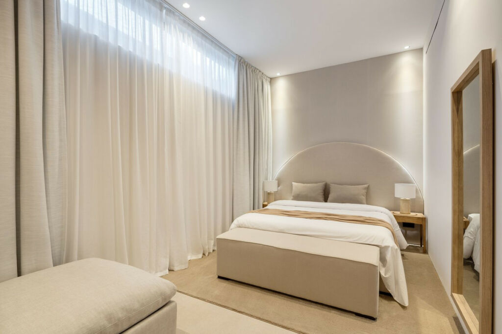 Detached Villa Nueva Andalucía Málaga - image 26