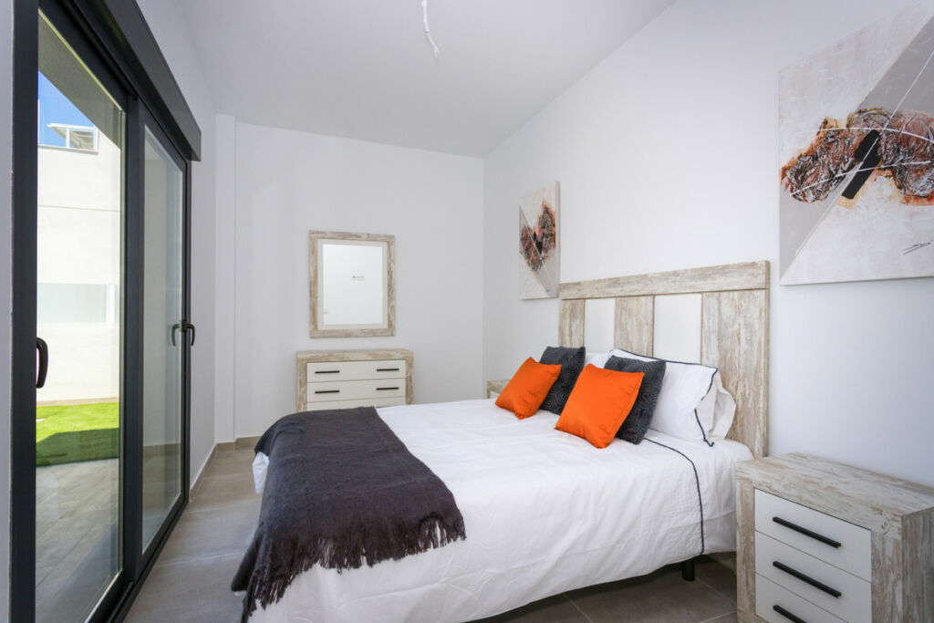 Townhouse Daya Nueva Alicante - image 26