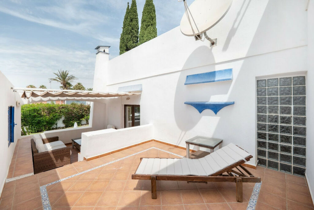 Detached Villa Marbella Málaga - image 26